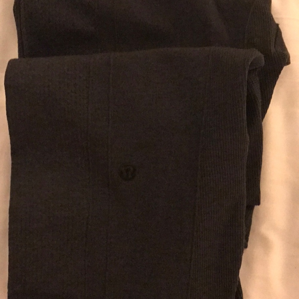 EUC Lulu Ankle length work out pants